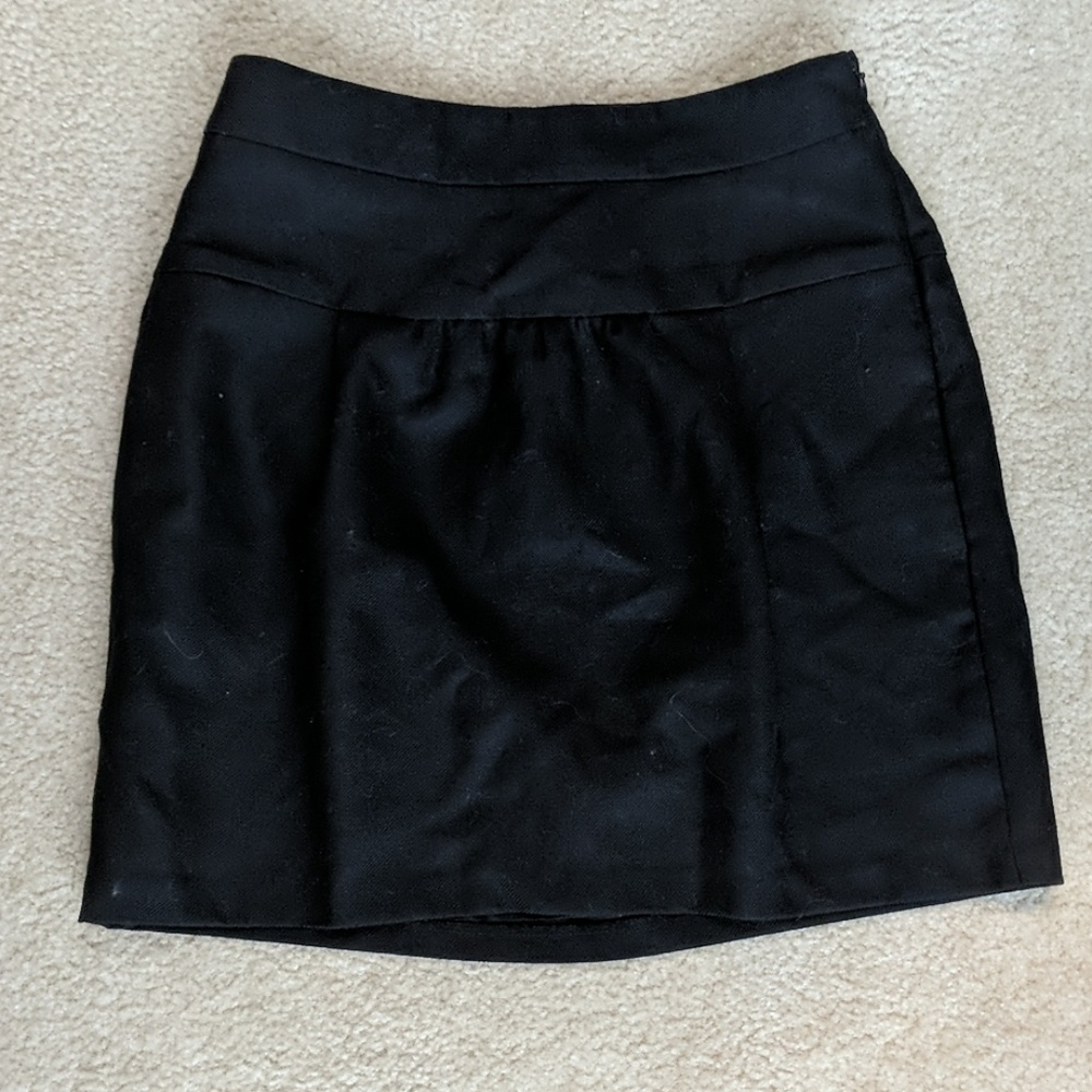 LOFT Pleated black skirt